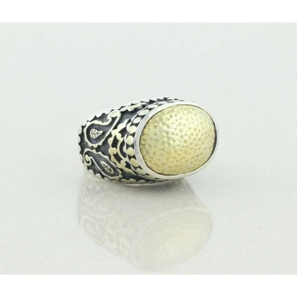 Sterling Silver Large Ring Gold Plated Center with Leaf Design Sides size 8 - Picture 4 of 9